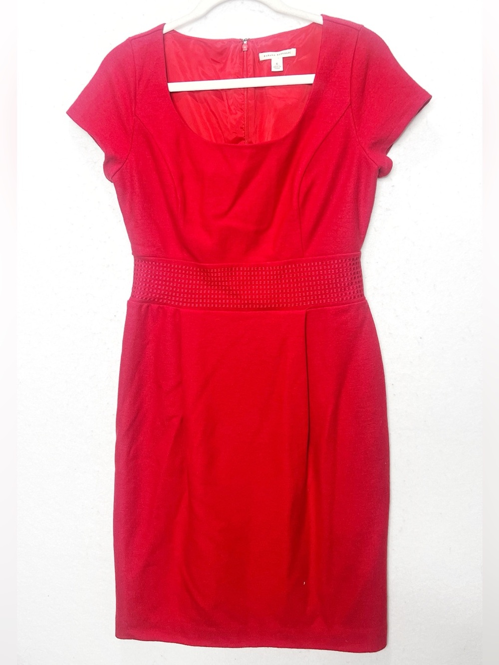 Banana Republic Red Wool Sheath Dress Embroidered Textured Waist Size 6 Holiday